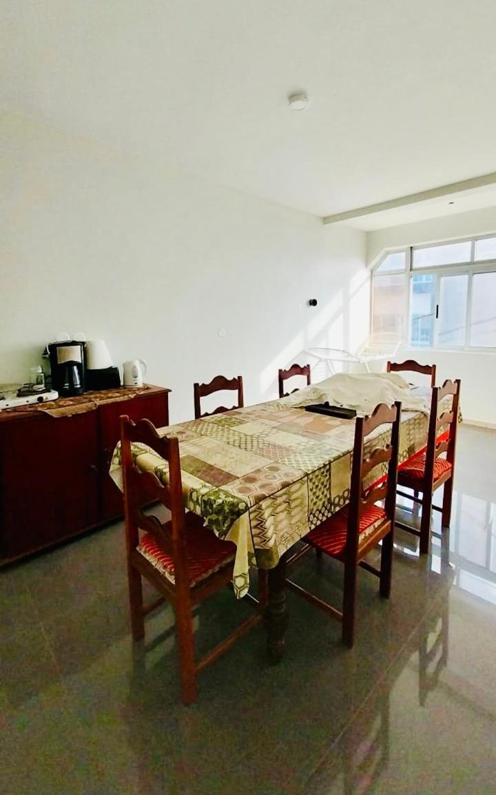 Cozy Home With Terrace Views! 蓬塔杜索尔 外观 照片